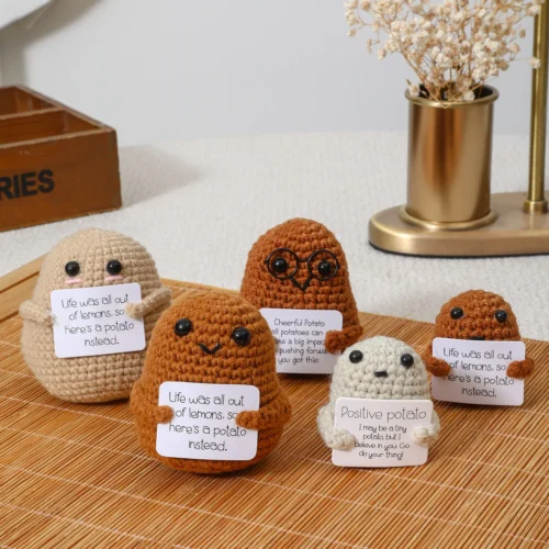 Positive Crochet Potato Doll with Card Handmade Knitted Emotional Support Hug Pocket Cucumber Ornament Room Decor Christmas Gift 1 Positive crochet potato doll with card handmade knitted emotional support hug pocket cucumber ornament room decor christmas gift 1