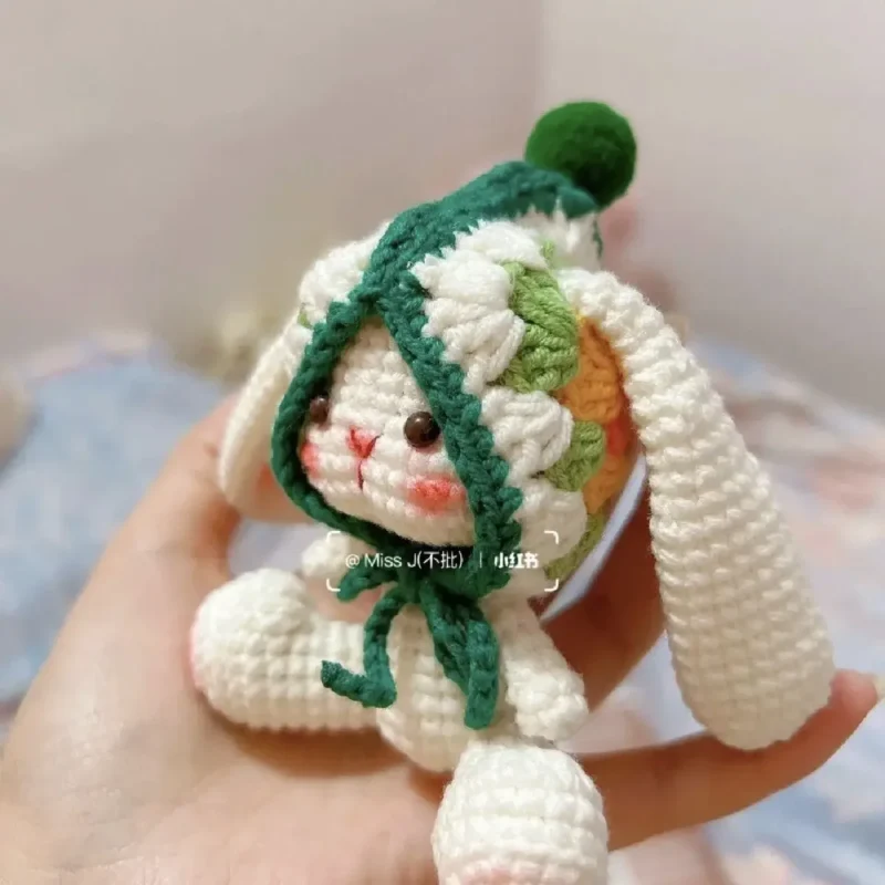 Handmade knitting crafts cute rabbit keychain creative diy amigurumi knitting needles hook finished children's birthday gift 2