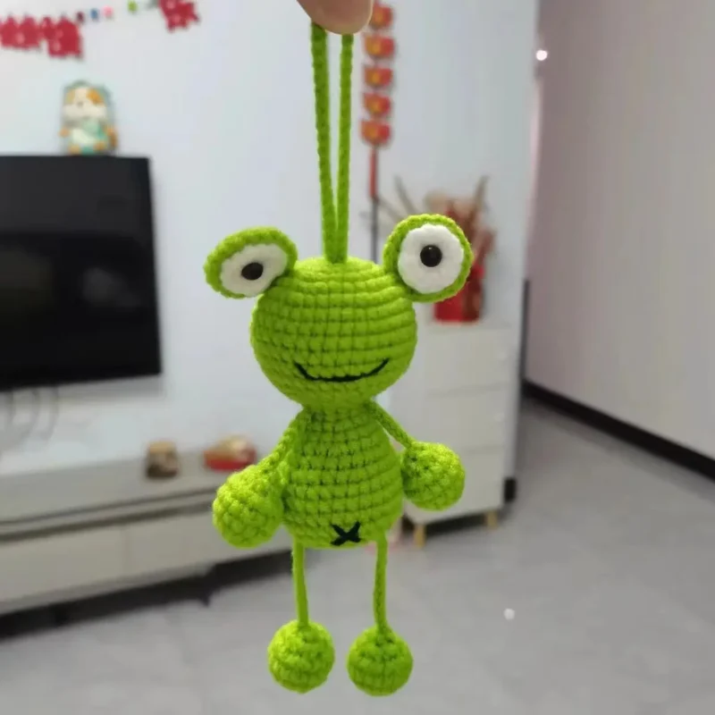 Handmade knitting diy frog pendant cartoon doll keychain crochet crafts finished amigurumi knitting needles student gifts 3