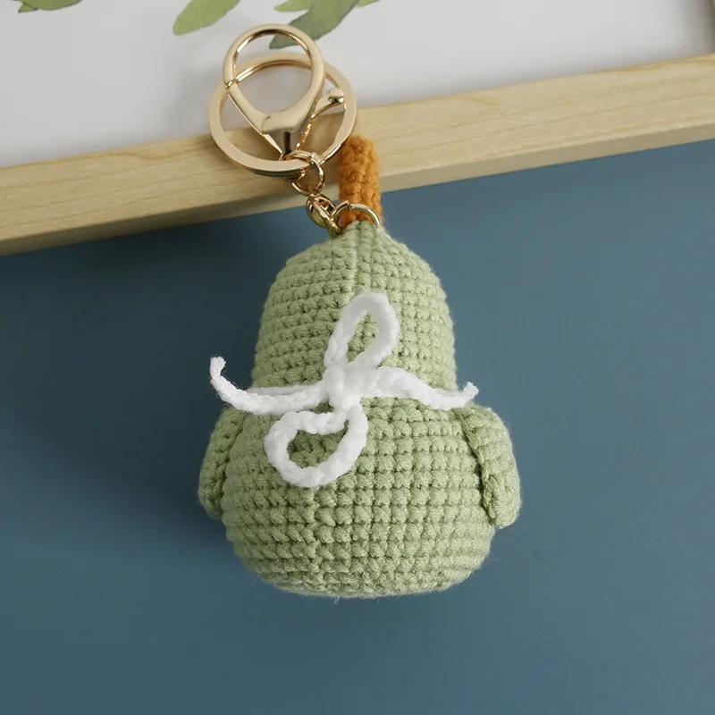 Handmade creative crochet stuffed key chain kawaii knitted cartoon yali doll key ring pendant car schoolbag keychain 2
