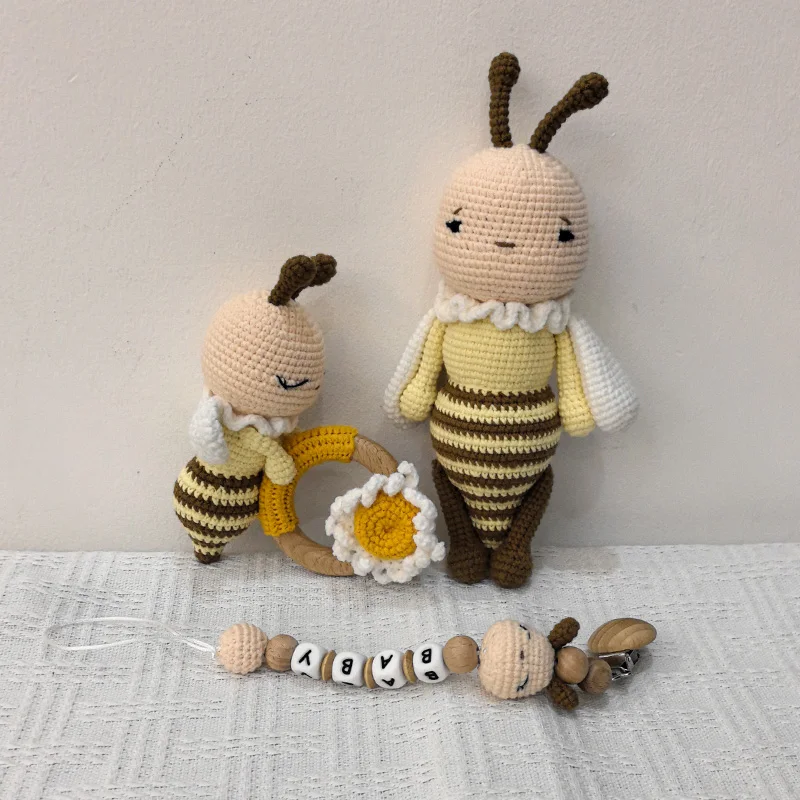 1set crochet bee baby teether rattle safe beech wooden teether ring pacifier clip chain set newborn mobile gym educational toy 2