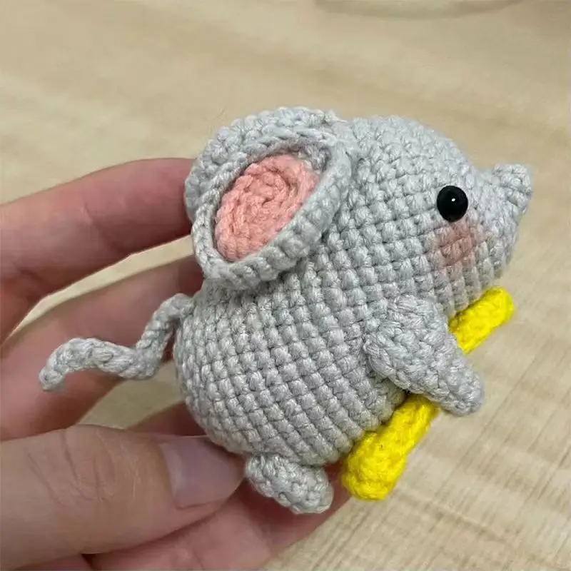 Handmade knitting diy craft mice cartoon doll decorative keychain crochet kit for beginners adults learn to crochet material kit 2