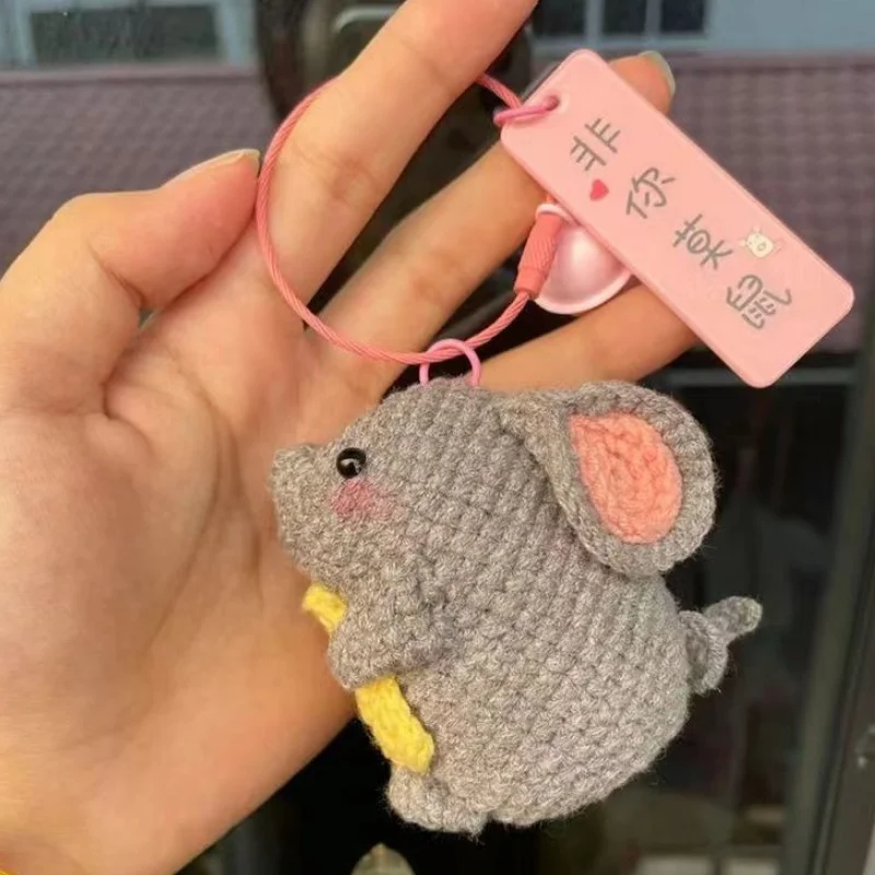 Handmade knitting diy craft mice cartoon doll decorative keychain crochet kit for beginners adults learn to crochet material kit 4