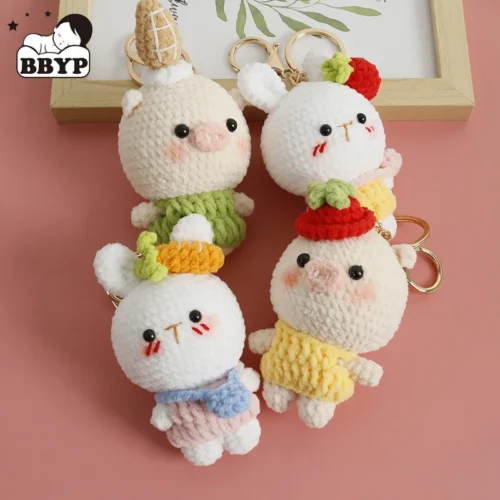 Handmade creative crochet stuffed key chain kawaii knitted cartoon pig bunny doll key ring pendant car schoolbag keychain 1